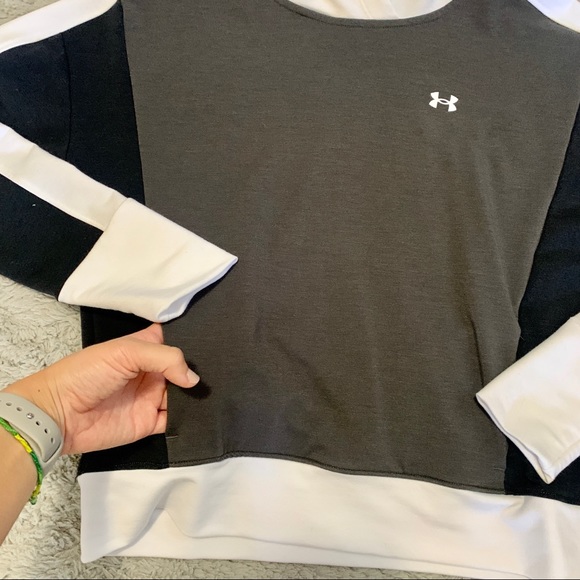 Under Armour | Color Block Sweatshirt - Picture 2 of 4